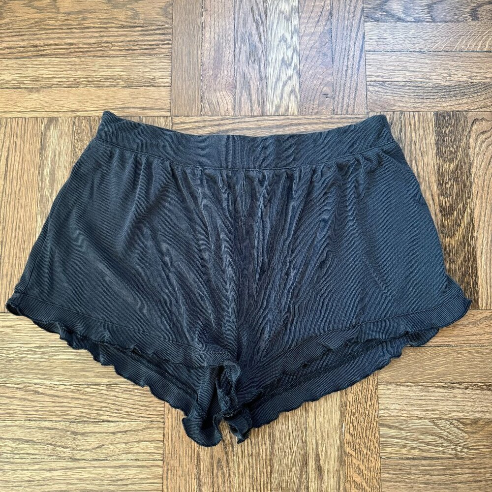 Marine Layer Luxe Rib Ruffle Short in Parisian Night